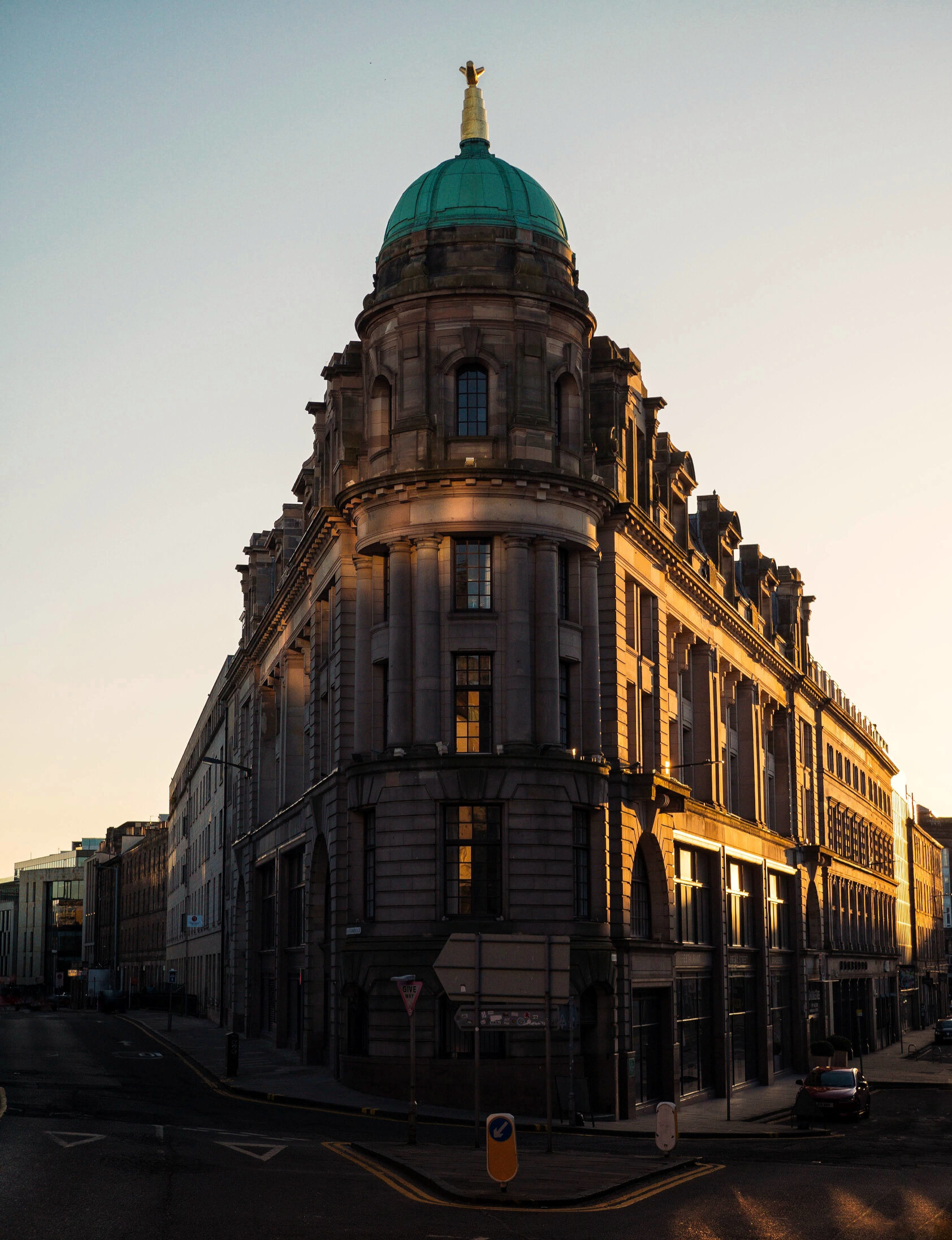 Curved Edinburgh Building Golden Hour